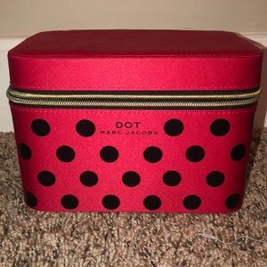 Marc Jacobs Hard Case Cosmetic Bag/Box